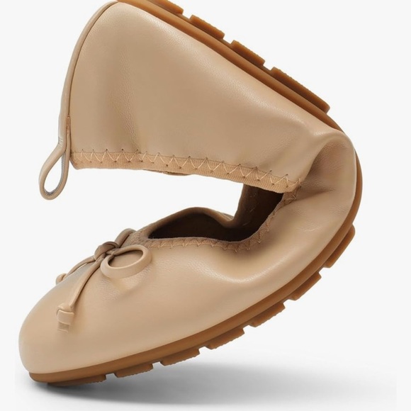 NEW Women's Foldable Ballet Flats Bowknot Round Toe - Tan Size 8.5 - Picture 9 of 12